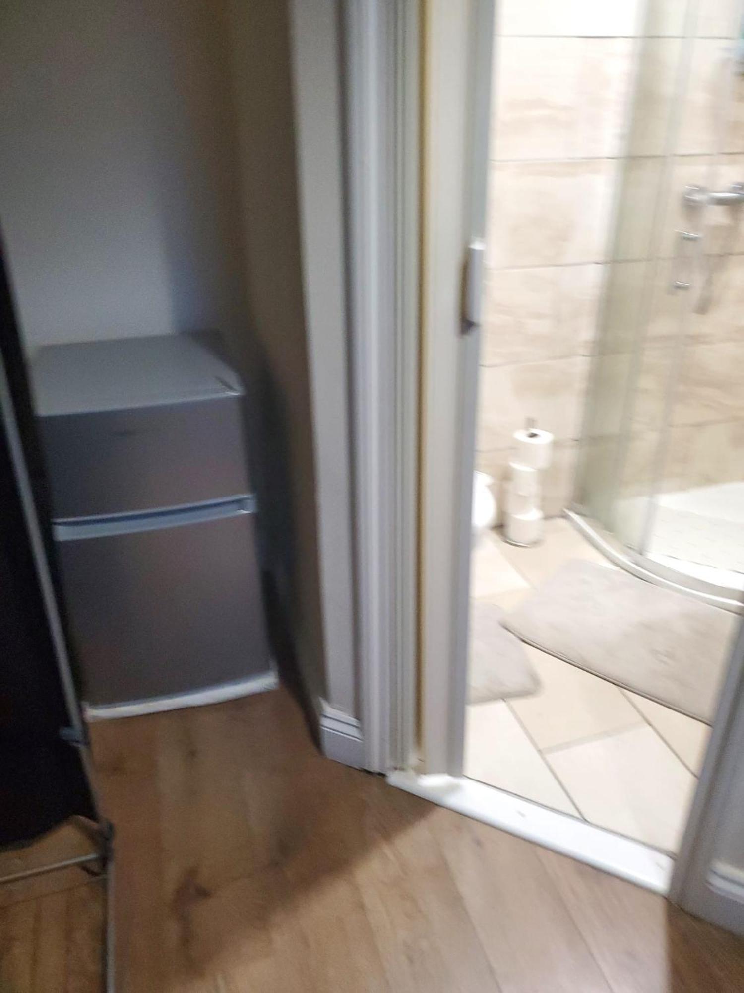 En Suite Bedrooms, Heaton, Newcastle Rum bild